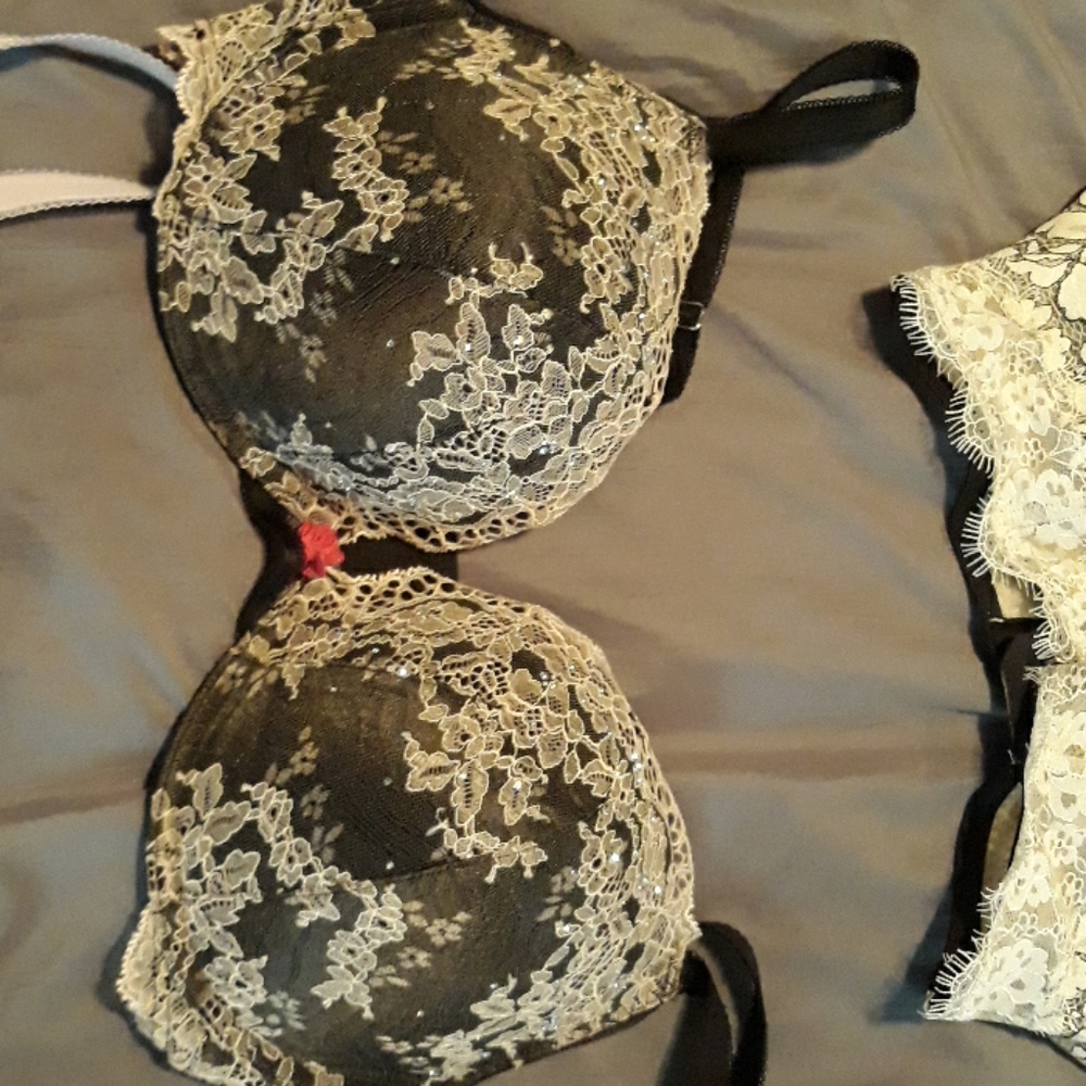 Victoria's Secret bra